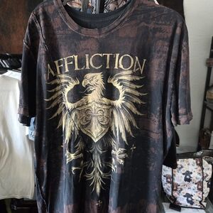 Affliction Men's Black and Gold Eagle T-Shirt